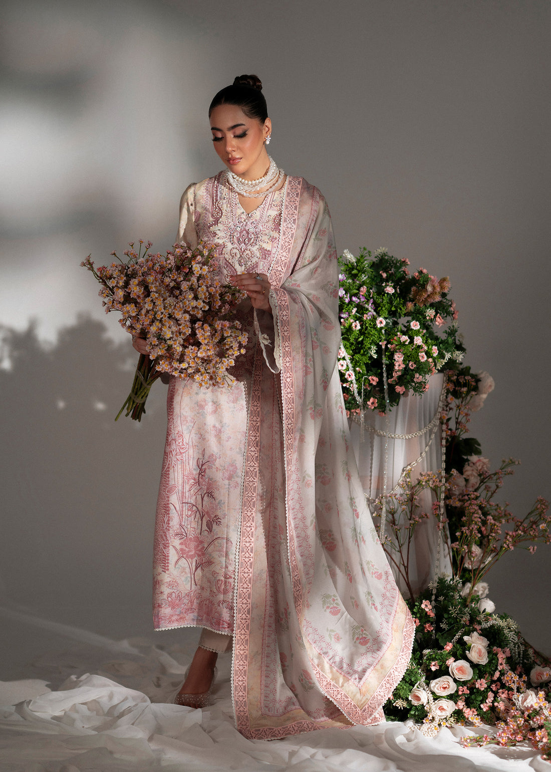 Mehak Yaqoob | Floral Whimsy | Florin-3