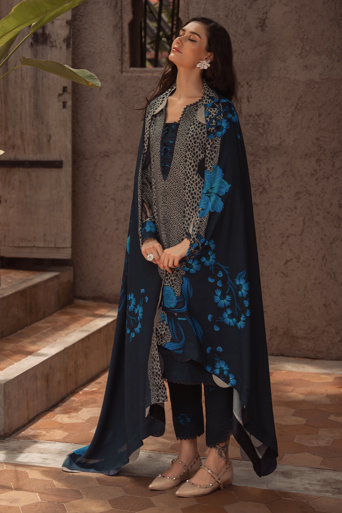 Charizma | C Prints Winter 25 |  3-PC Unstitched Printed Linen Collection CPW5-02, image 2