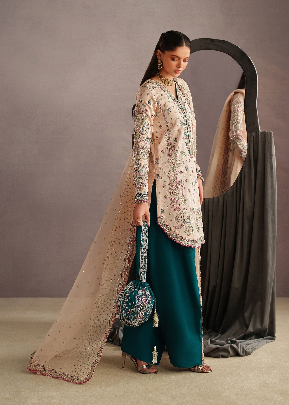 Dastoor | Lyra Eid Luxury Pret 26 | Ahina, image 5