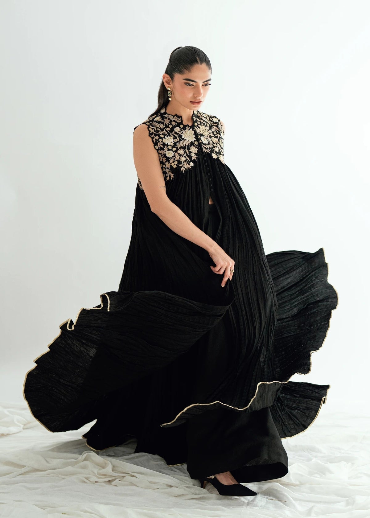 Umsha | Jardin De Luxe |  Onxy Willow, image 8