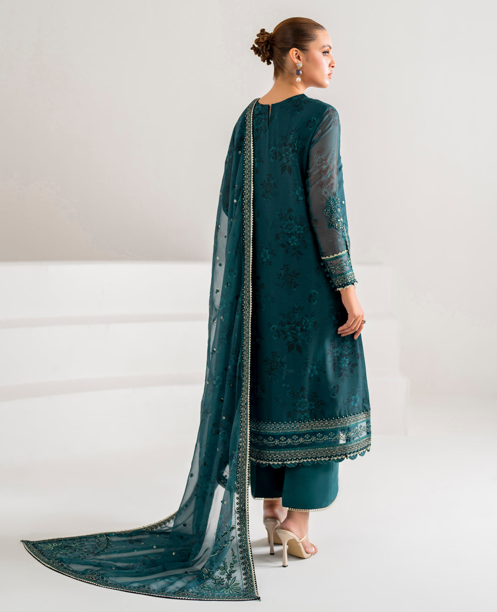 Xenia Formals | Raahi Luxury Formals | AURA by Designer Xenia Formals - House of Maryam - Pakistani Designer Ethnic Wear in {{ shop.shopifyCountryName }}