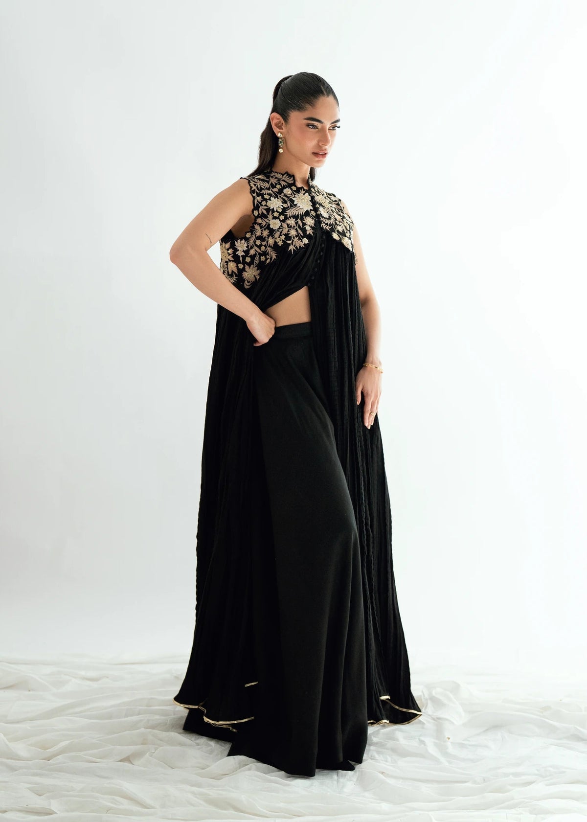 Umsha | Jardin De Luxe |  Onxy Willow, image 5