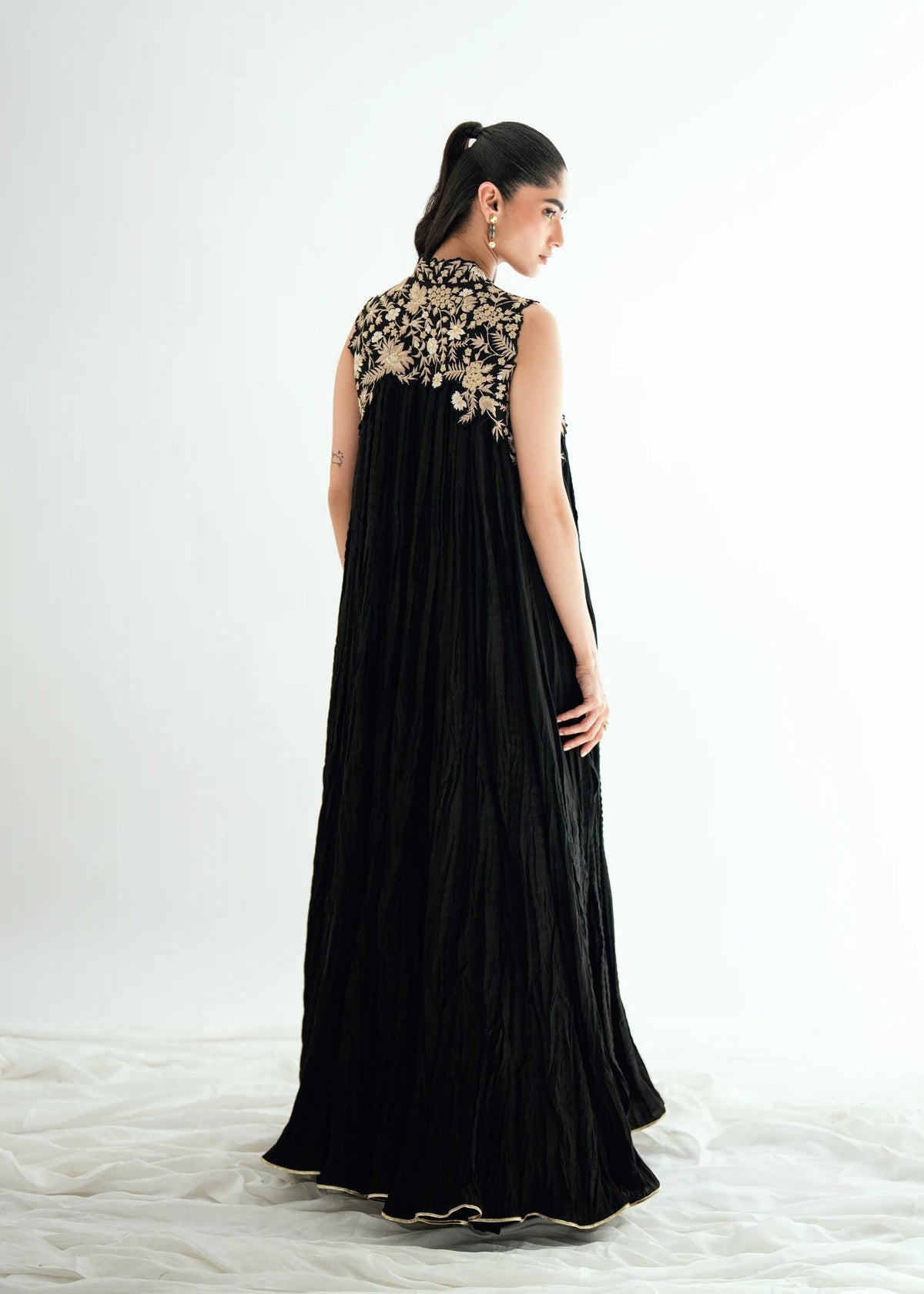 Umsha | Jardin De Luxe |  Onxy Willow, image 2