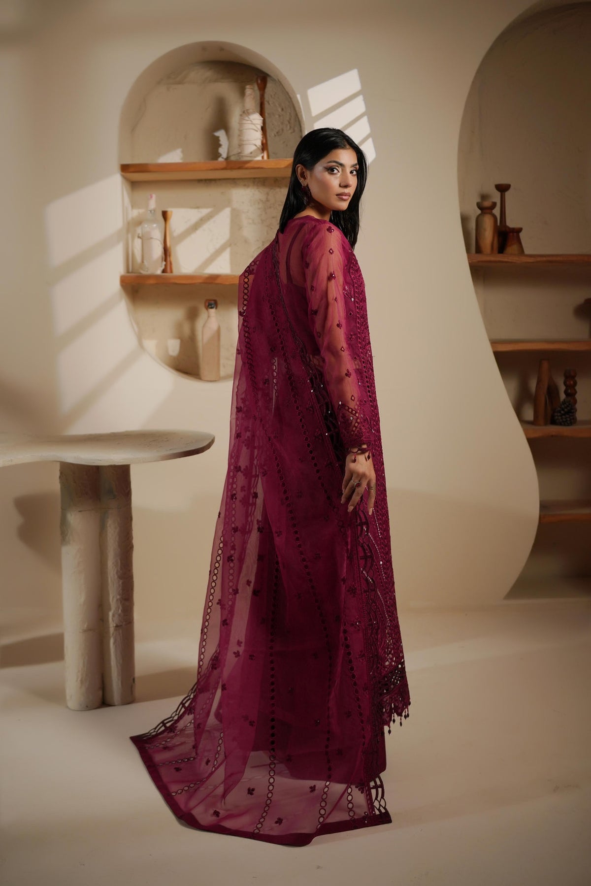 Maryams | Noir Luxe | IRELEEN-NOR-1401, image 2