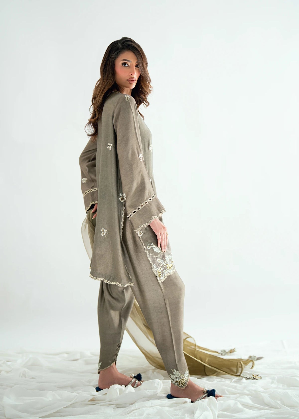 Umsha | Jardin De Luxe |Royal Ash, image 3