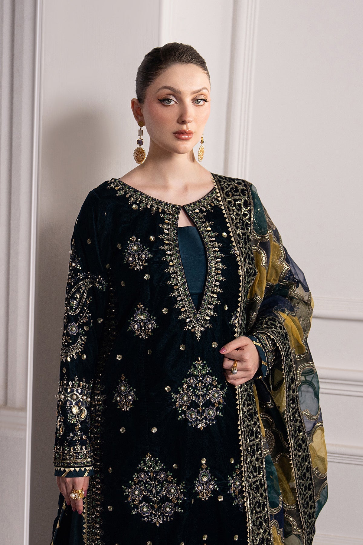 Raeesa Premium | Noirah Velvet | NV-006-4