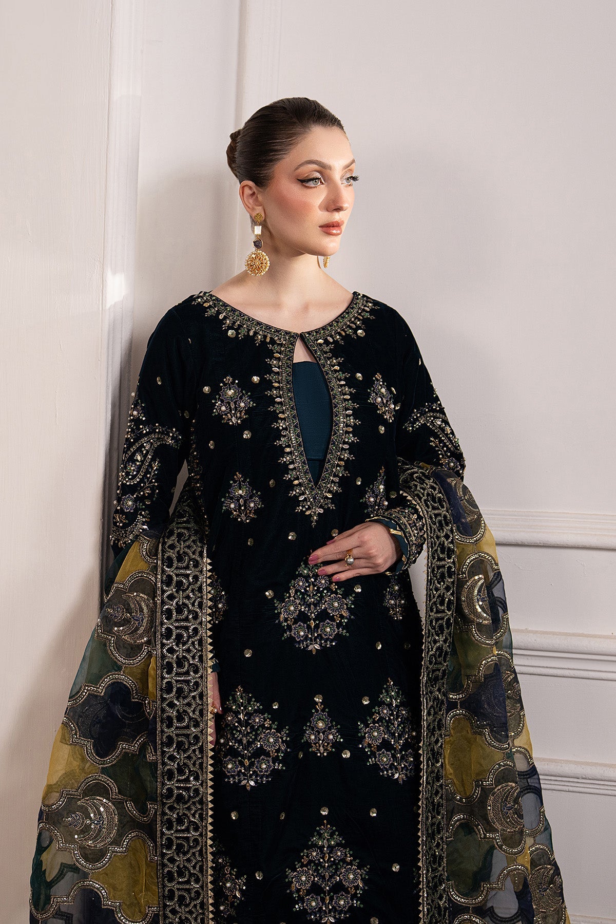 Raeesa Premium | Noirah Velvet | NV-006-3