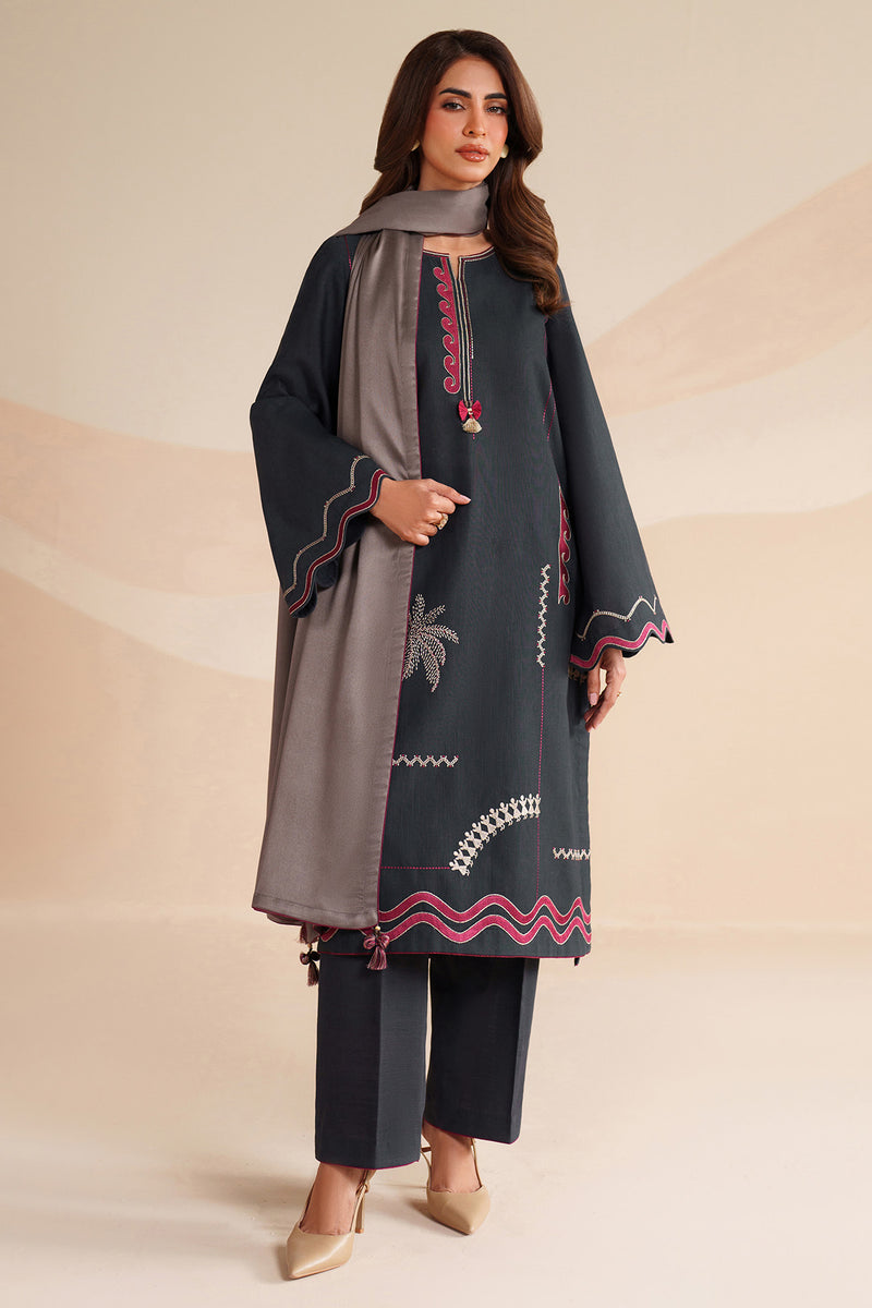 Jazmin | Winter 25 | UW-0227-3