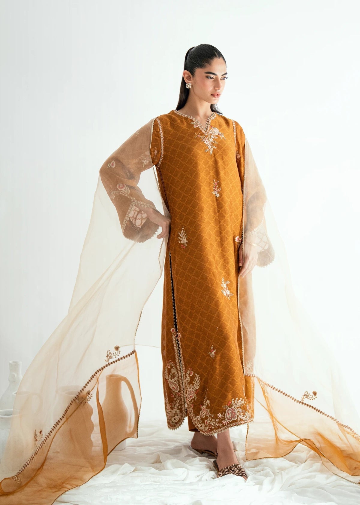 Umsha | Jardin De Luxe | Honey Mist-4