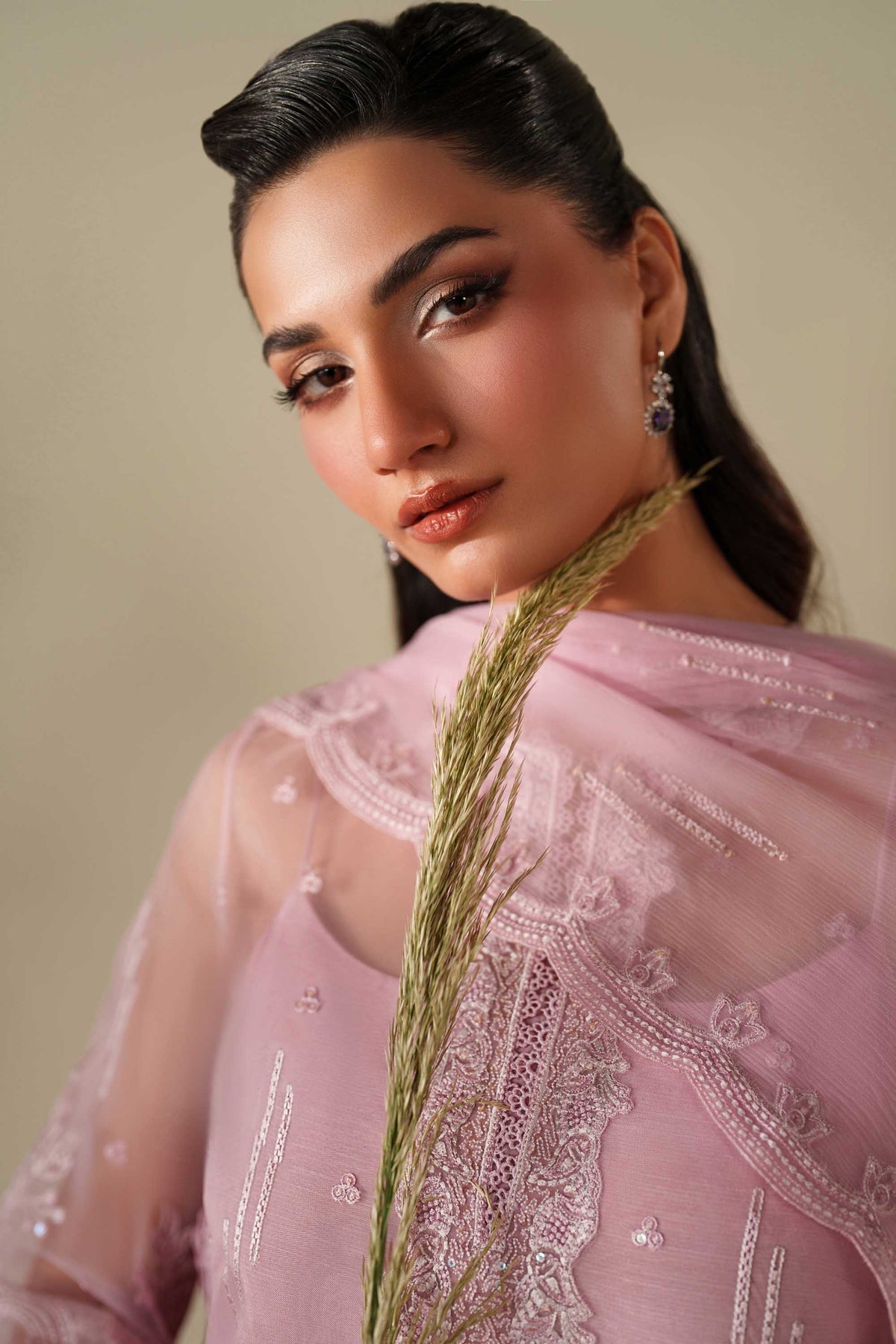 Akbar Aslam | Formal Pret | Velour-3