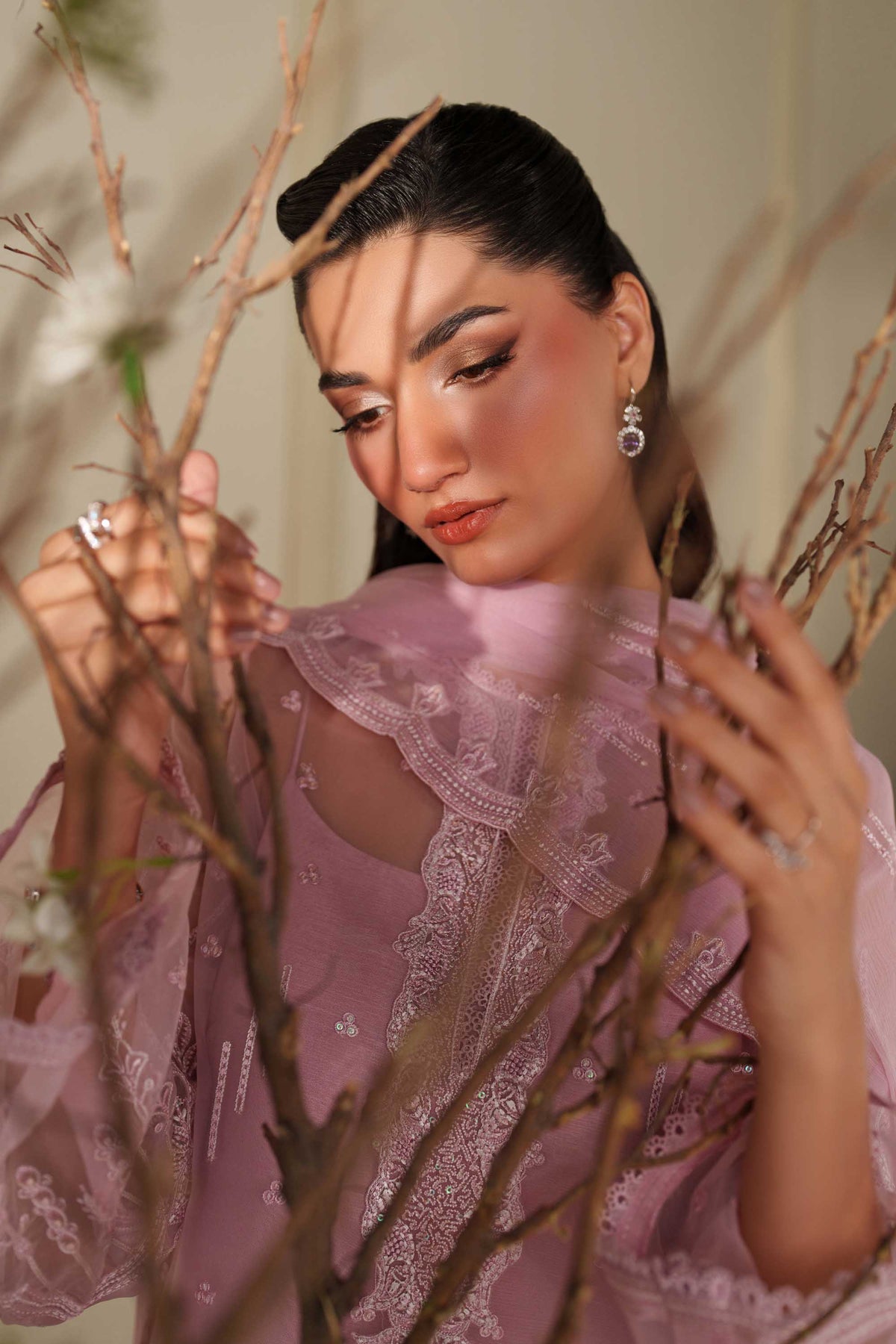 Akbar Aslam | Formal Pret | Velour, image 4