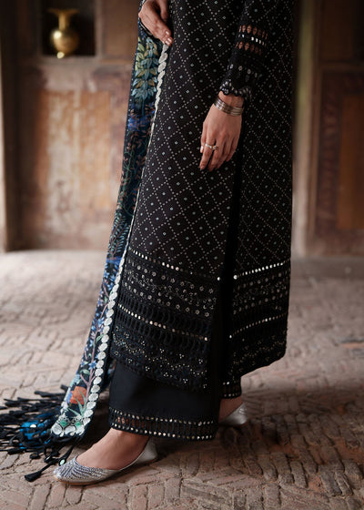 Sadaf Fawad Khan | Zeenat Formals 26 | Riwaz