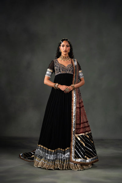 Nilofer Shahid | Mihrimah Formals | Leyla -  Nilofer Shahid Ladies Clothes - Original Designer Dress - House of Maryam