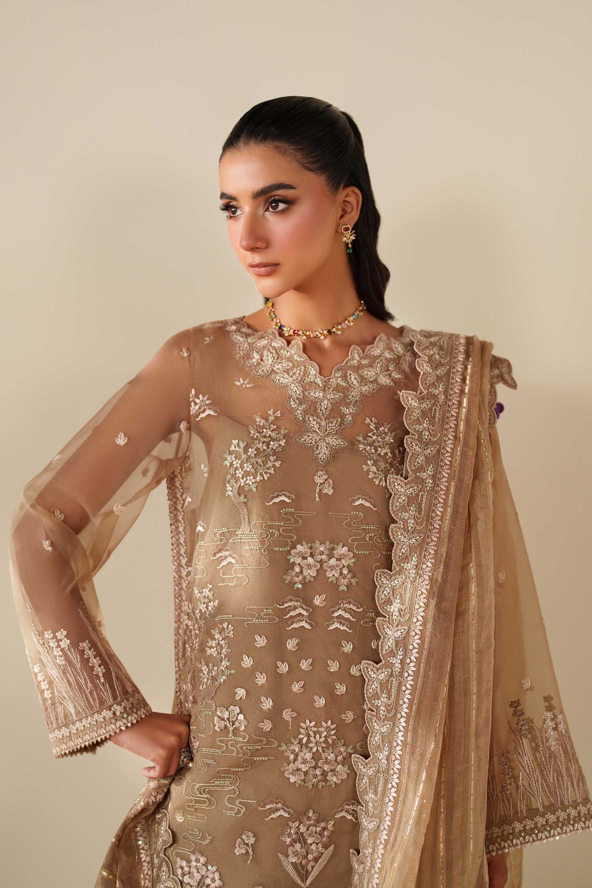 Akbar Aslam | Formal Pret | Cedar, image 3