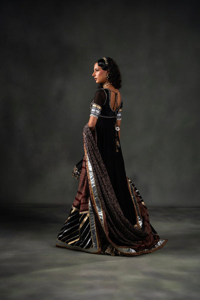 Nilofer Shahid | Mihrimah Formals | Leyla -  Nilofer Shahid Ladies Clothes - Original Designer Dress - House of Maryam
