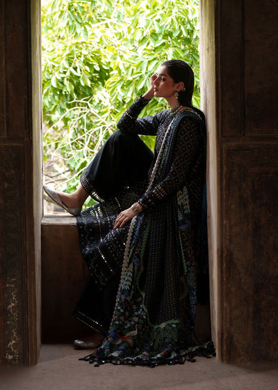 Sadaf Fawad Khan | Zeenat Formals 26 | Riwaz