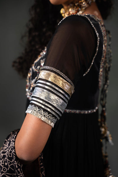 Nilofer Shahid | Mihrimah Formals | Leyla -  Nilofer Shahid Ladies Clothes - Original Designer Dress - House of Maryam