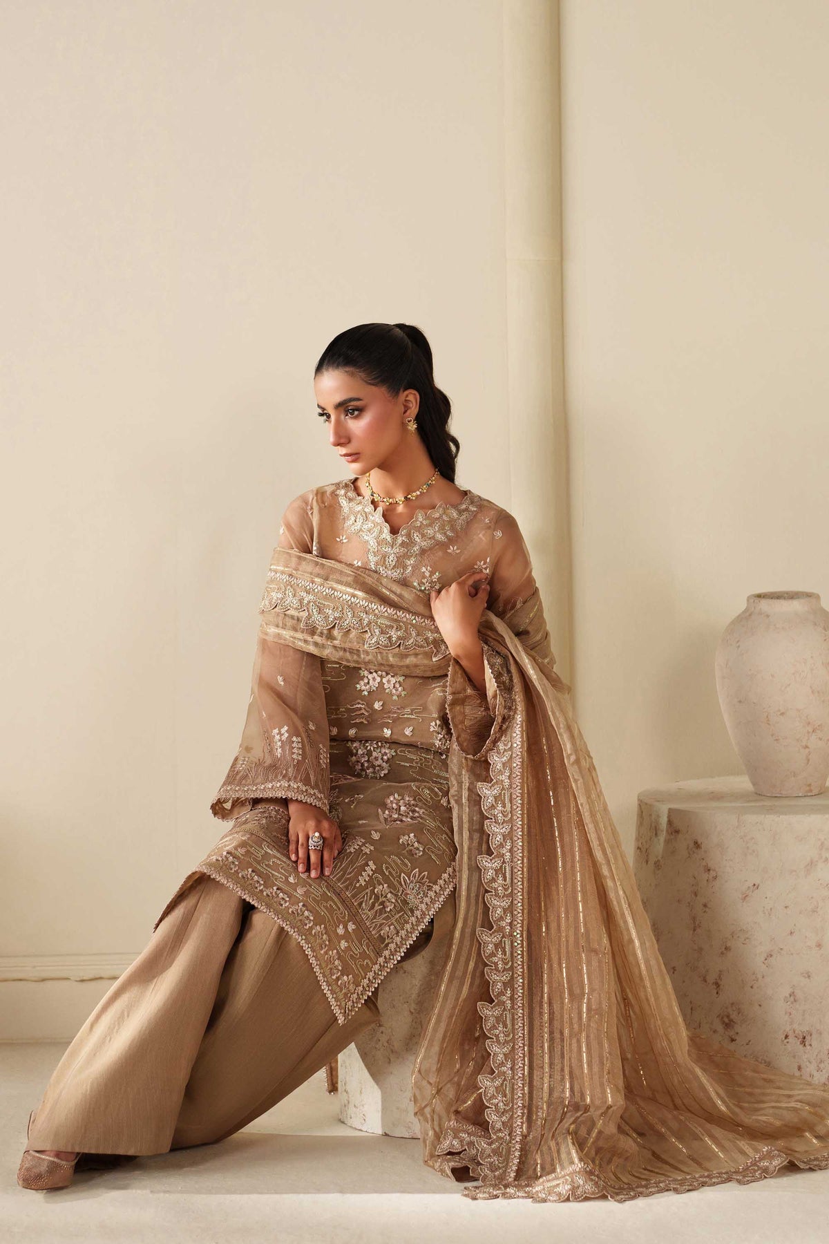 Akbar Aslam | Formal Pret | Cedar, image 6