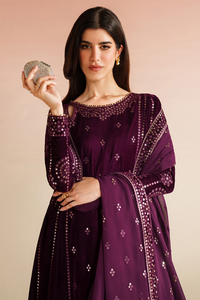 Jazmin | Velvet Vogue 25 | VVF D-1-3