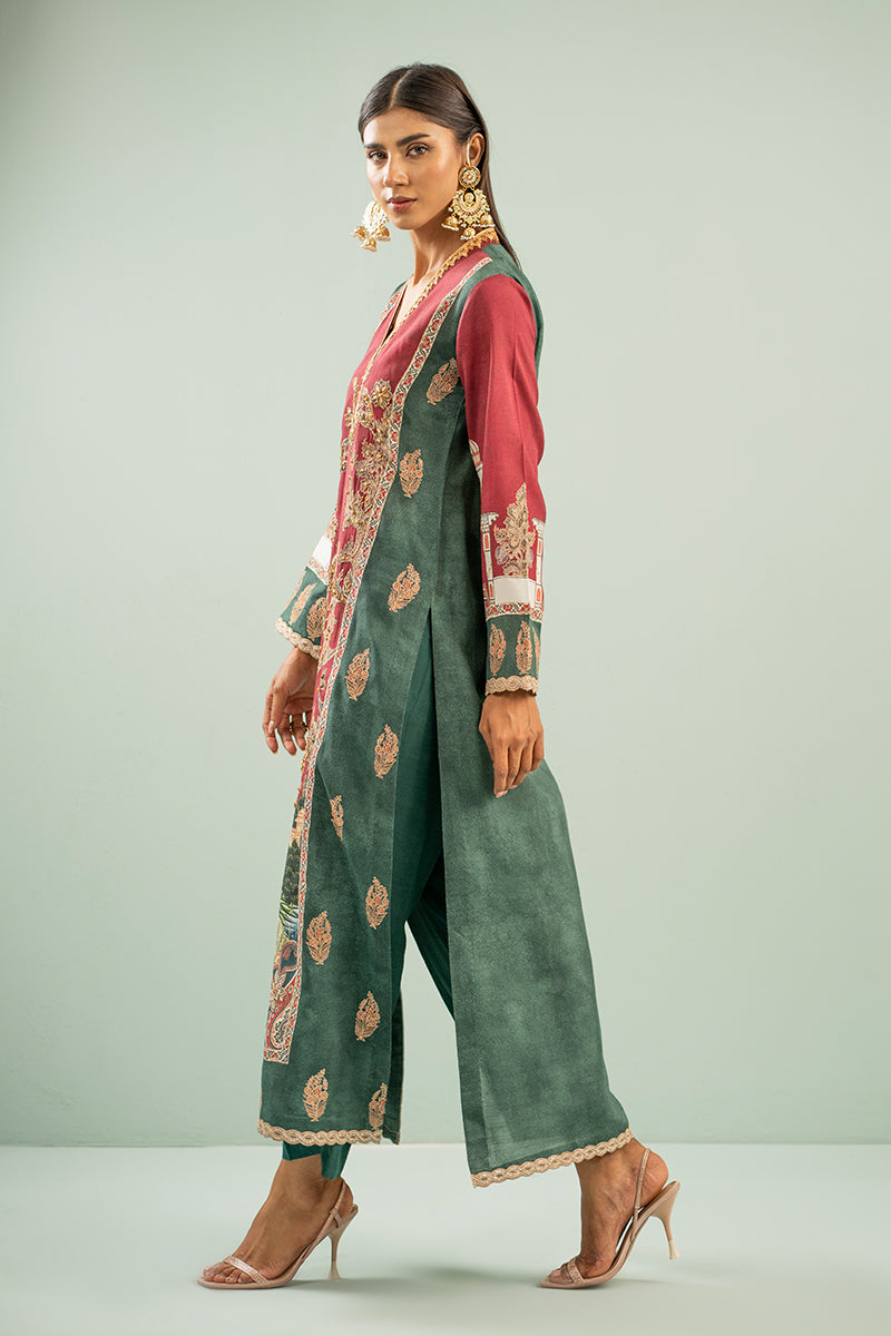 Shamaeel Ansari | Izel Pret | Rosewood Scenic Suit-4