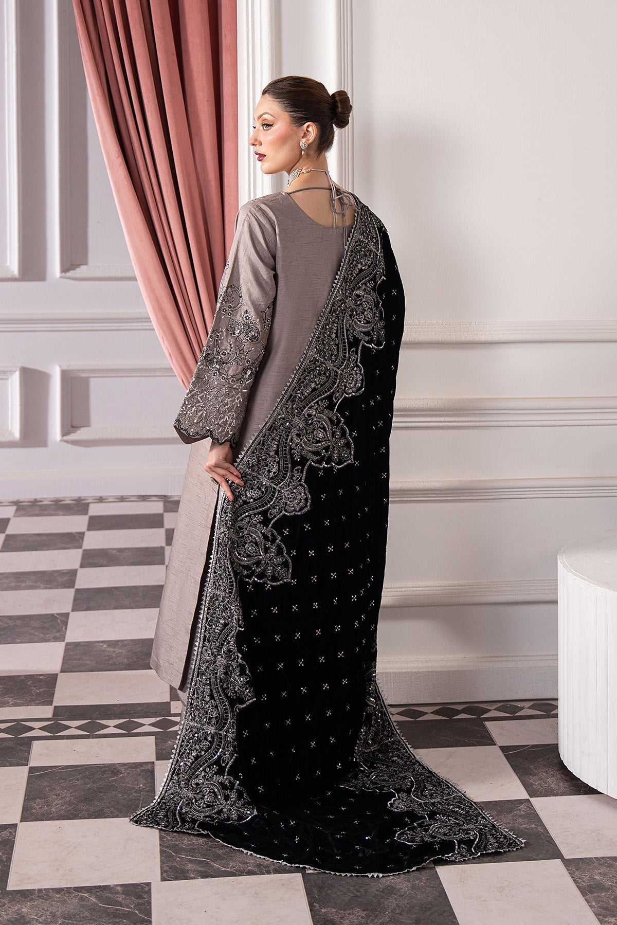 Raeesa Premium | Noirah Velvet | NV-007, image 2