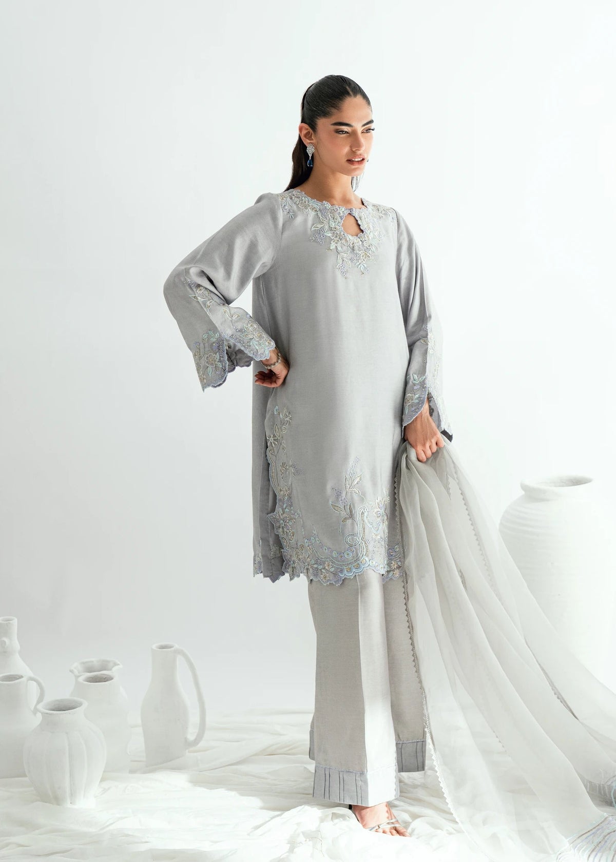 Umsha | Jardin De Luxe | Silver Mist, image 4