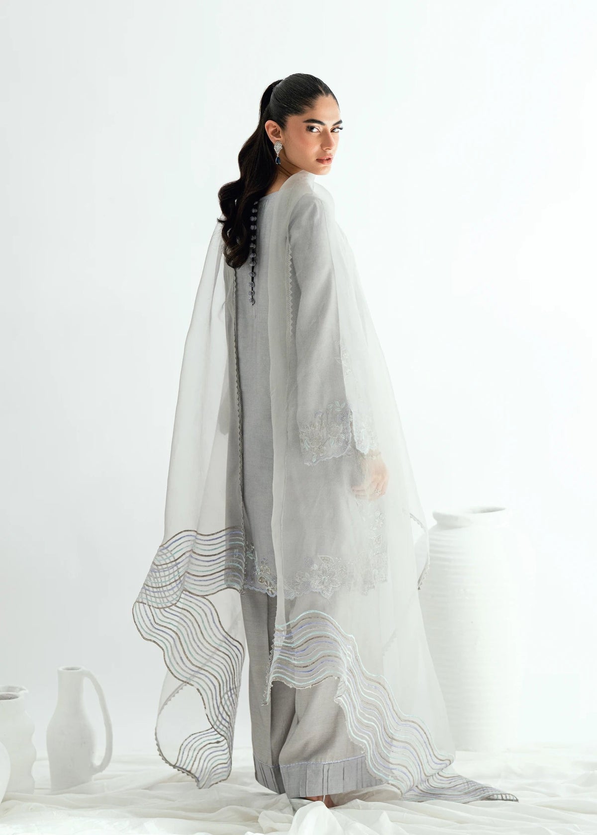 Umsha | Jardin De Luxe | Silver Mist, image 5