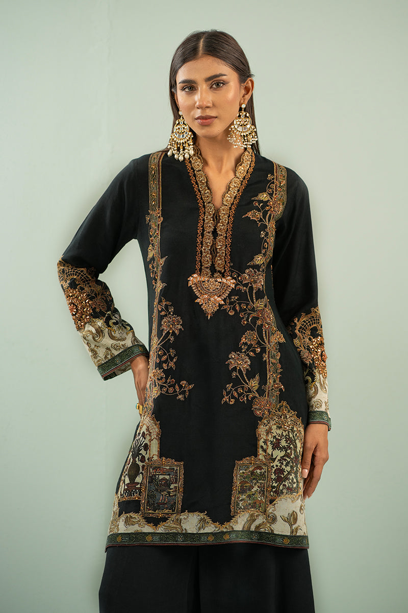Shamaeel Ansari | Izel Pret | Deep Charcoal Chic, image 3