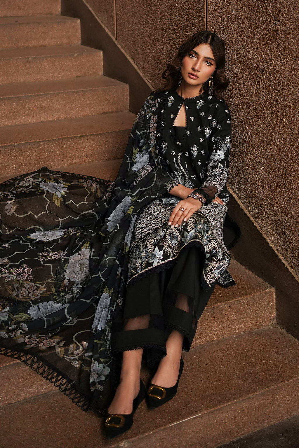 Afrozeh | Chikankari Lawn 24 | Caviar -  Afrozeh Luxury - Original Designer Dress - House of Maryam