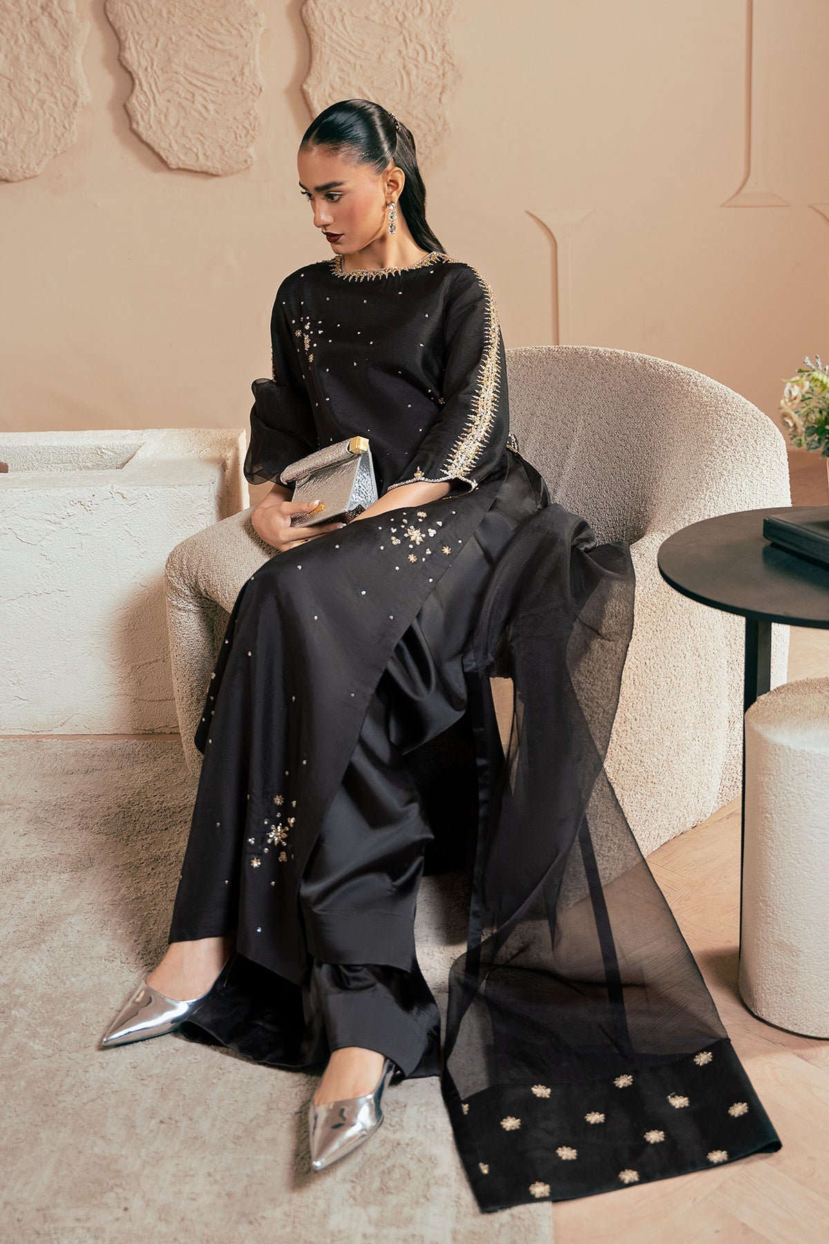 Mina Kashif | Emilie Formals | Black Noir, image 7