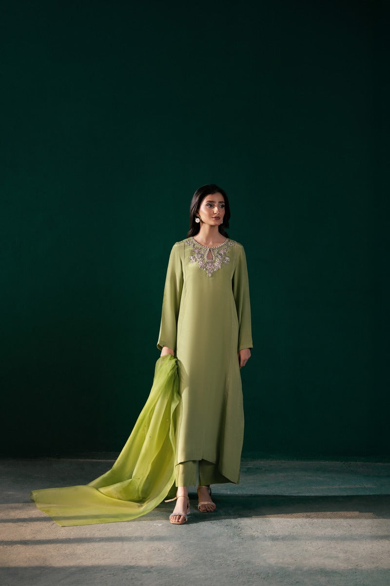 Malook | Dhanak Formals | Myra, image 4