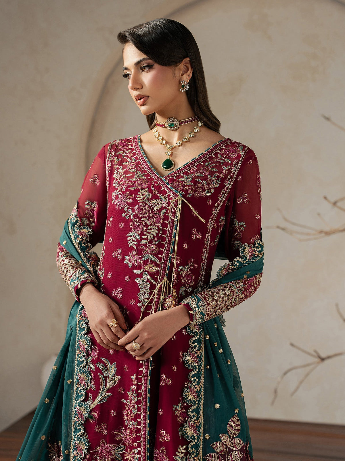 Gulaal | Inaaya Embroidered Chiffon 26 |Jinaan, image 4