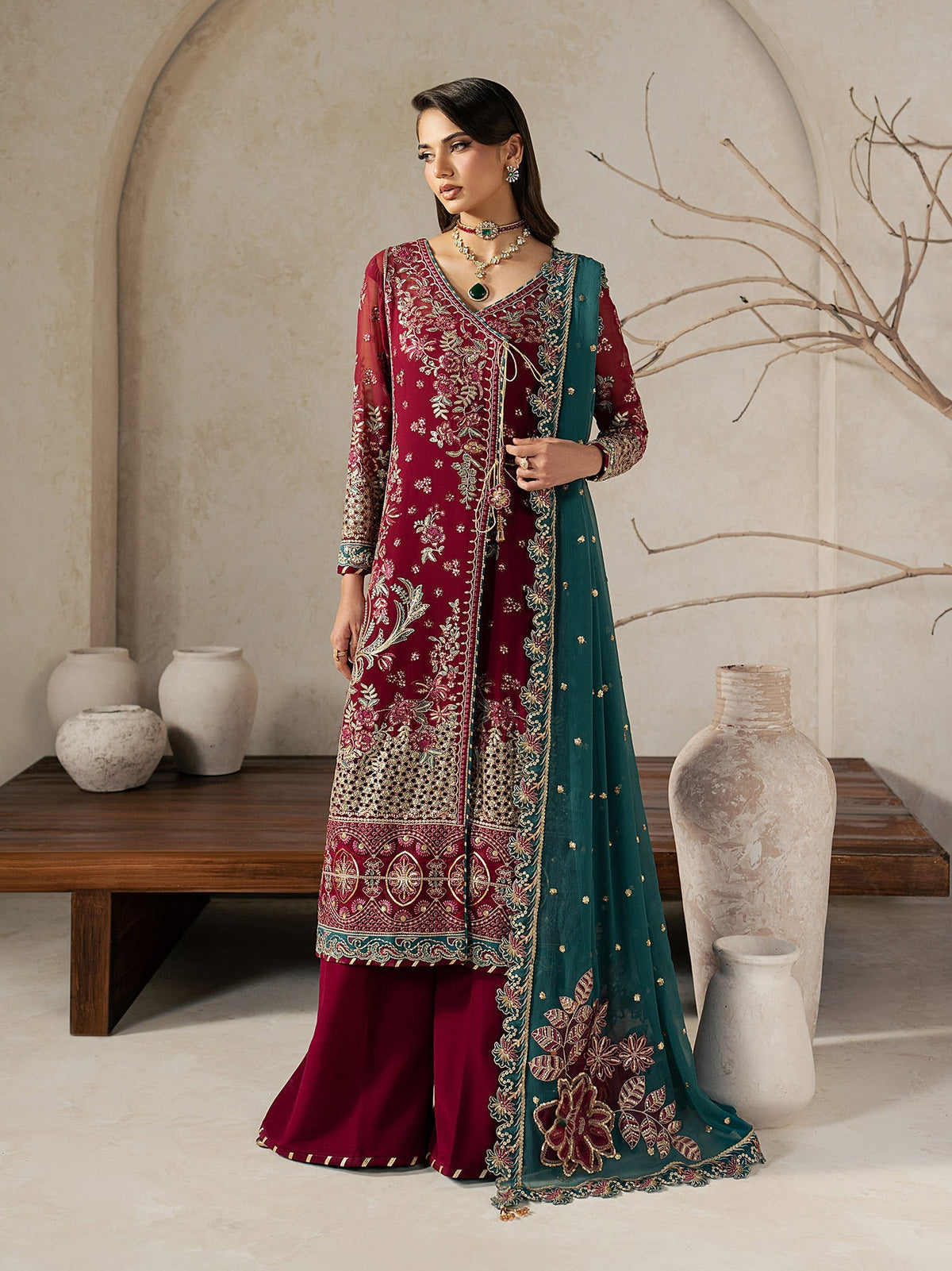 Gulaal | Inaaya Embroidered Chiffon 26 |Jinaan, image 3