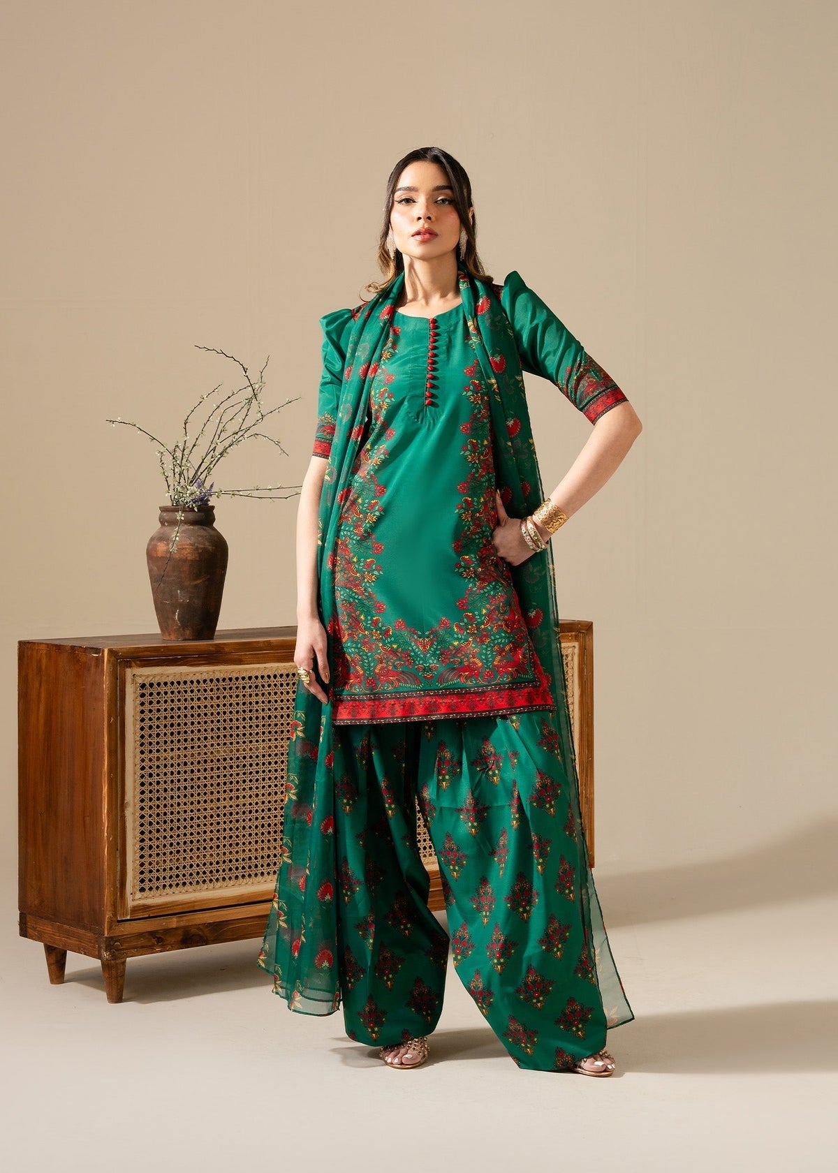 Maria Osama Khan | Retro Vol 3 | Vivian -  Maria Osama Khan Ladies Clothes - Original Designer Dress - House of Maryam