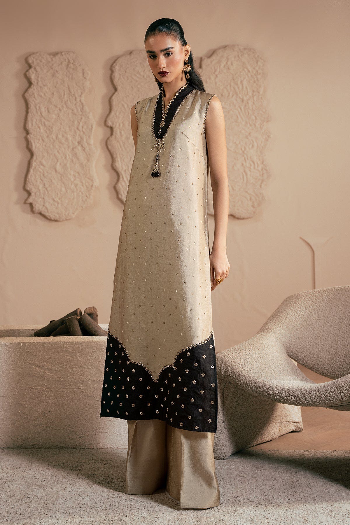 Mina Kashif | Emilie Formals | Zelina