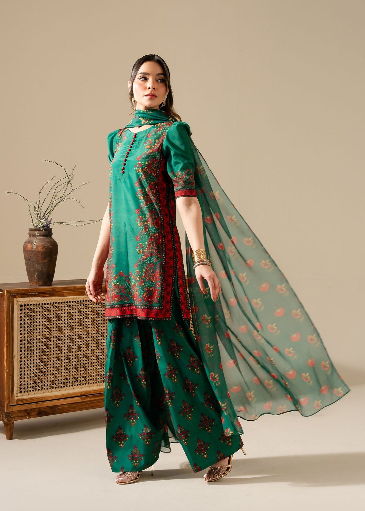 Maria Osama Khan | Retro Vol 3 | Vivian -  Maria Osama Khan Ladies Clothes - Original Designer Dress - House of Maryam