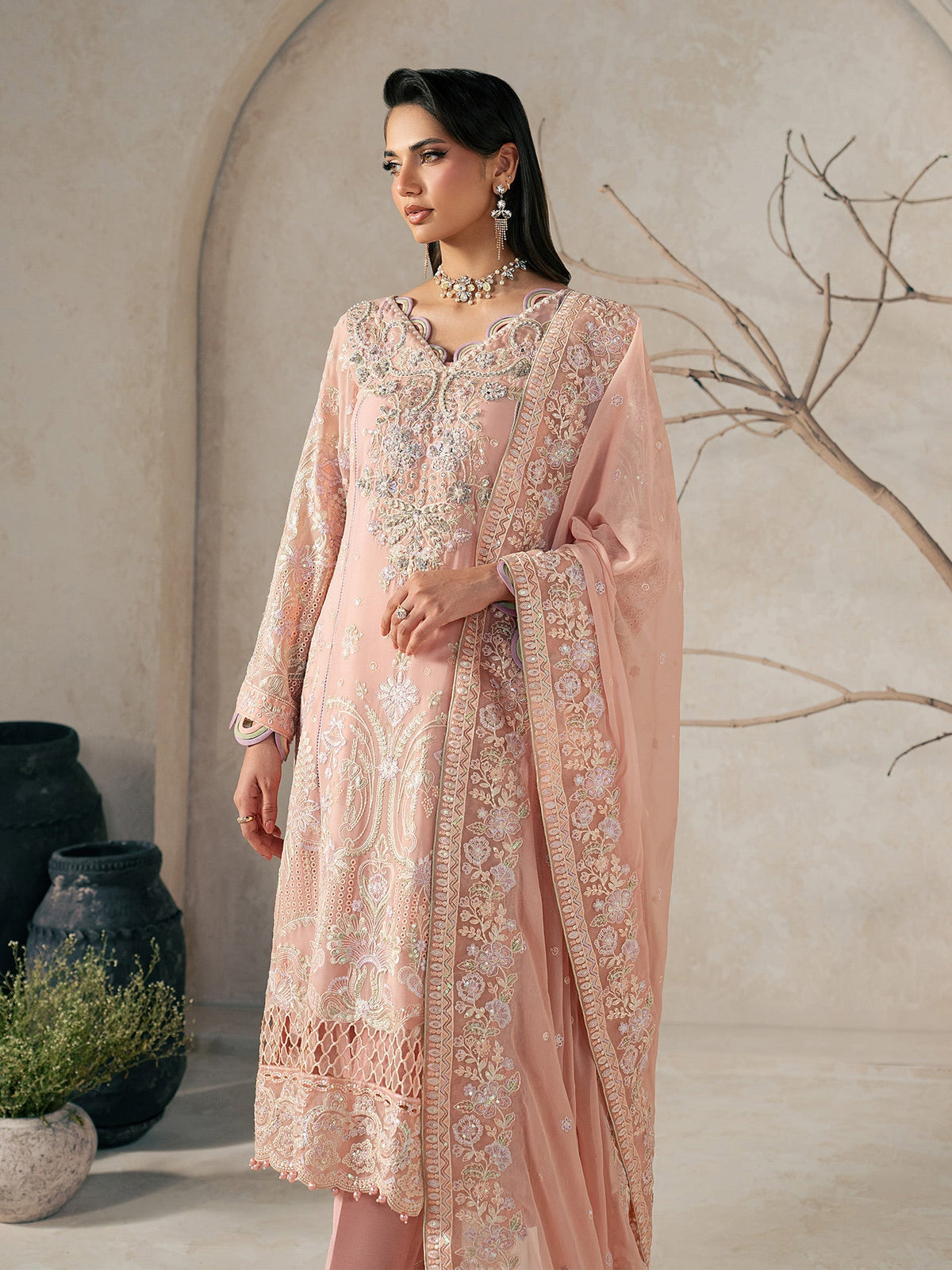 Gulaal | Inaaya Embroidered Chiffon 26 |Julian, image 3
