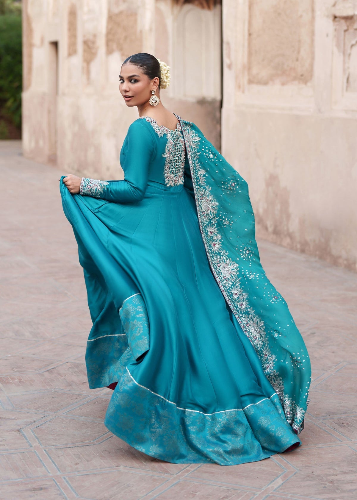 Sadaf Fawad Khan | Zeenat Formals 26 | Zarafshan, image 6