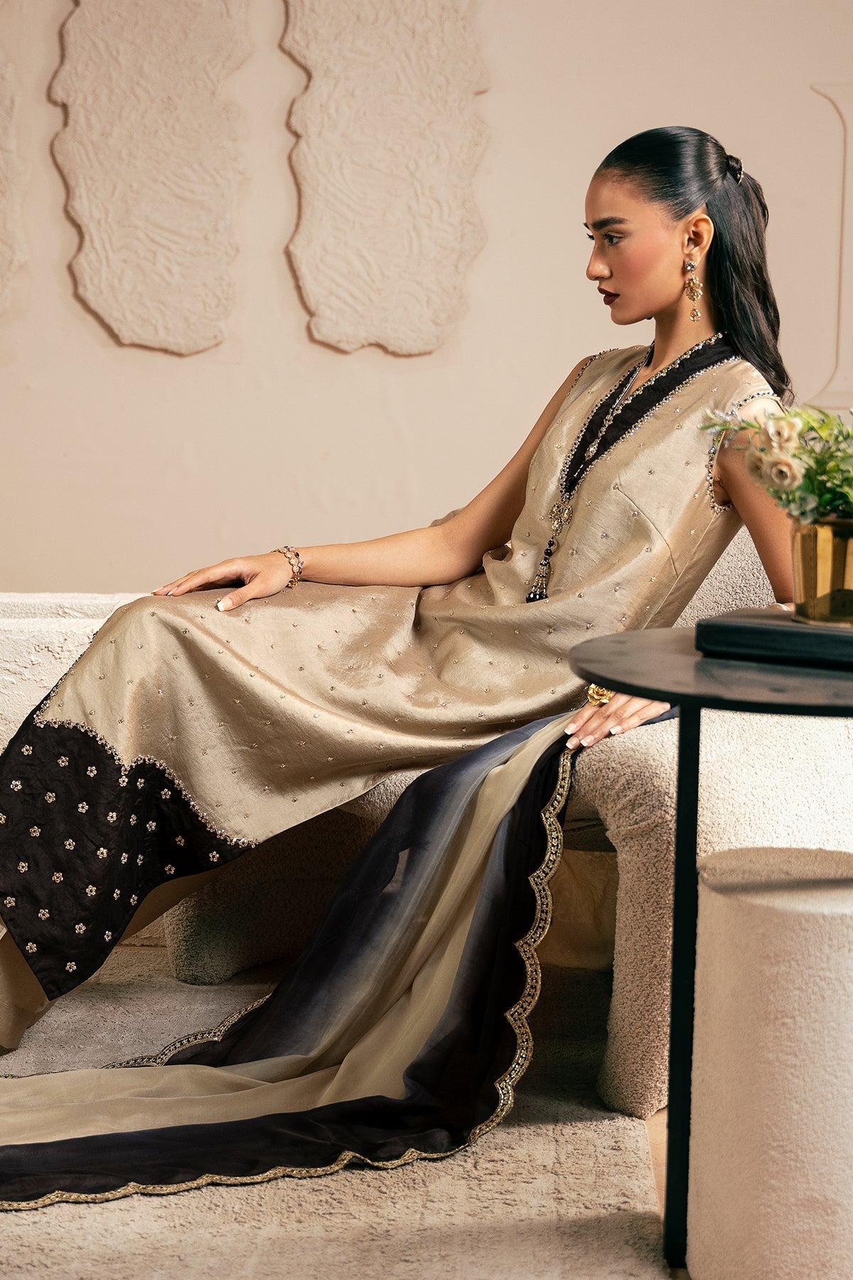 Mina Kashif | Emilie Formals | Zelina-6