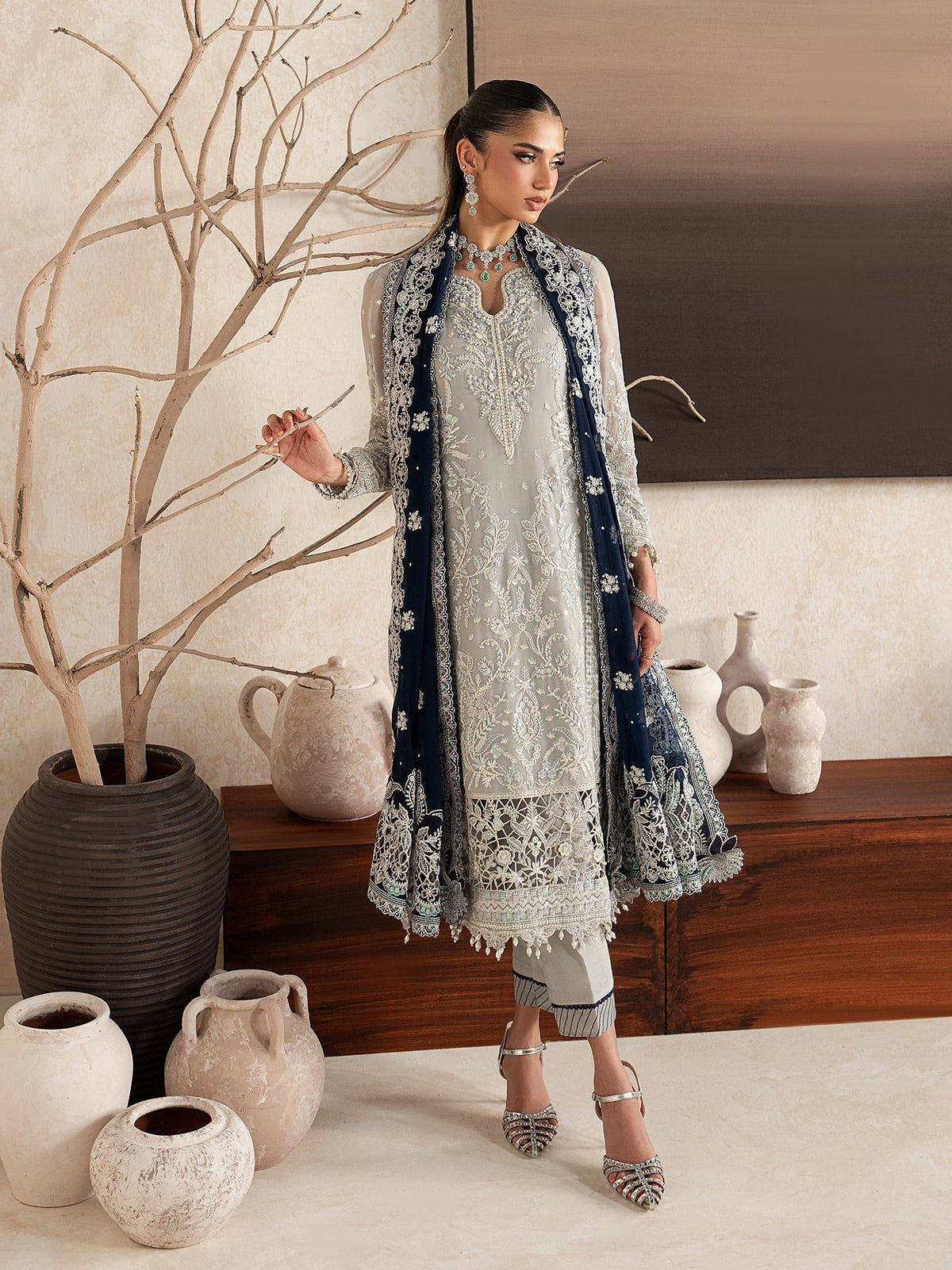 Gulaal | Inaaya Embroidered Chiffon 26 | Gianna, image 3