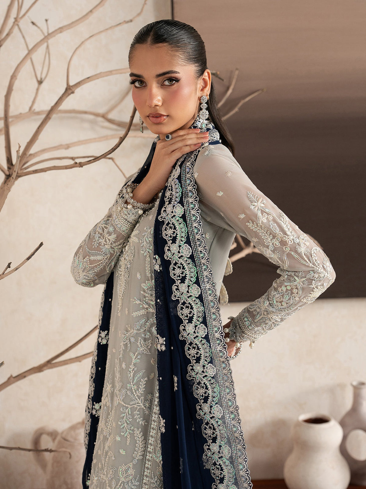 Gulaal | Inaaya Embroidered Chiffon 26 | Gianna, image 4