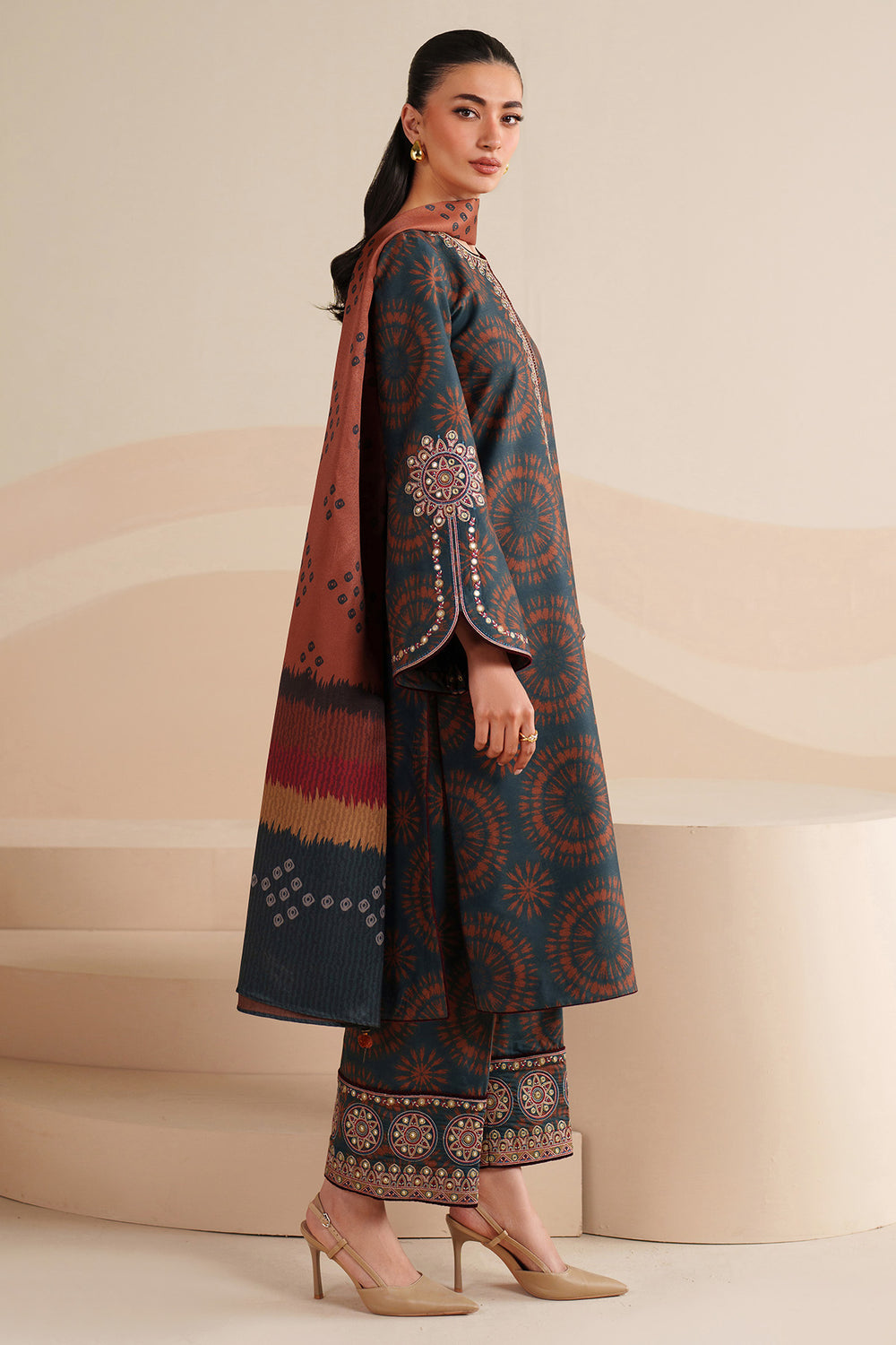 Jazmin | Winter 25 | UW-0238, image 2