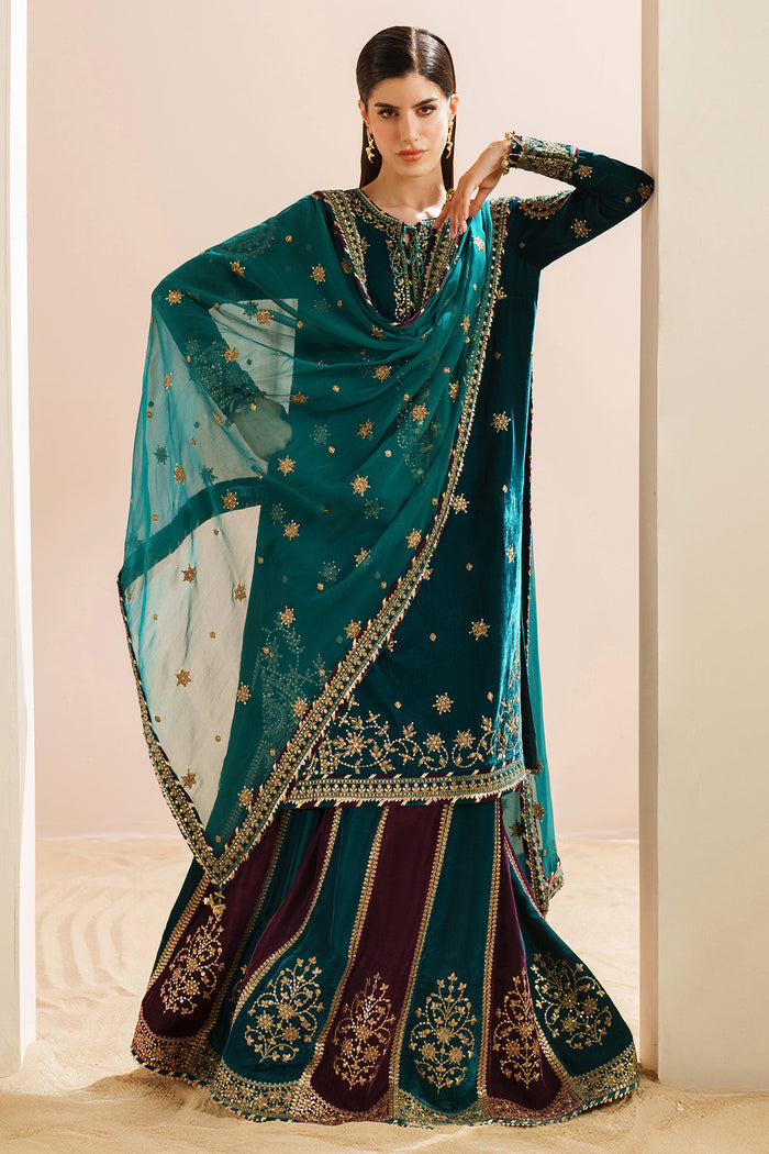 Jazmin | Velvet Vogue 25 | VVF D-8