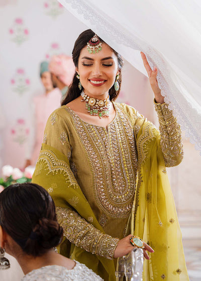 Akbar Aslam | Formals | Meharzad