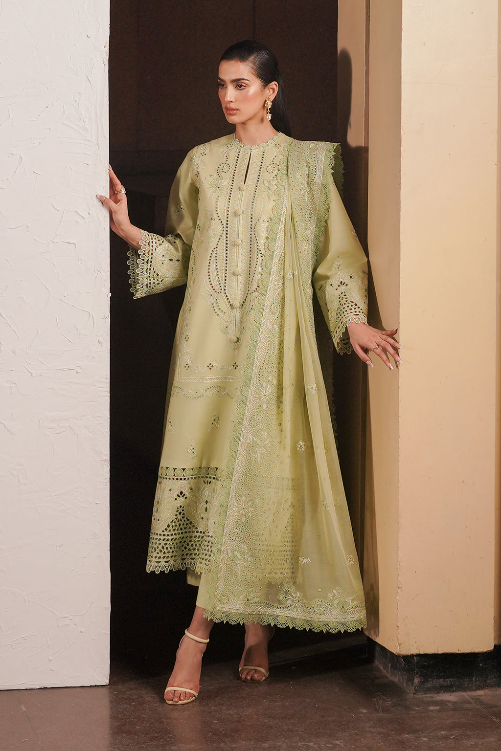 Afrozeh | Chikankari Lawn 24 | Kelly