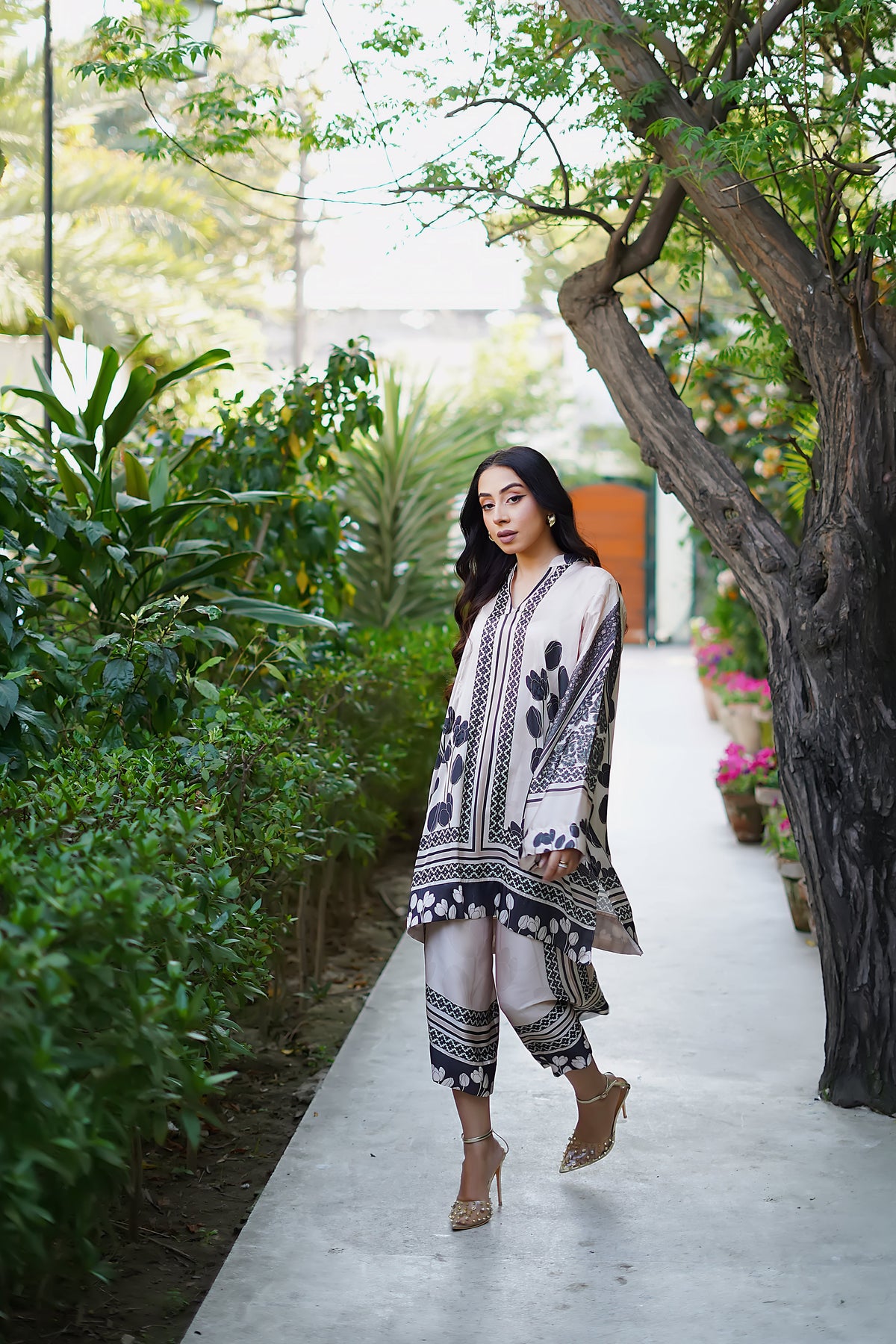 Erum Khan | Nue 25 | Royal Mirage -  Erum Khan Ladies Clothes - Original Designer Dress - House of Maryam