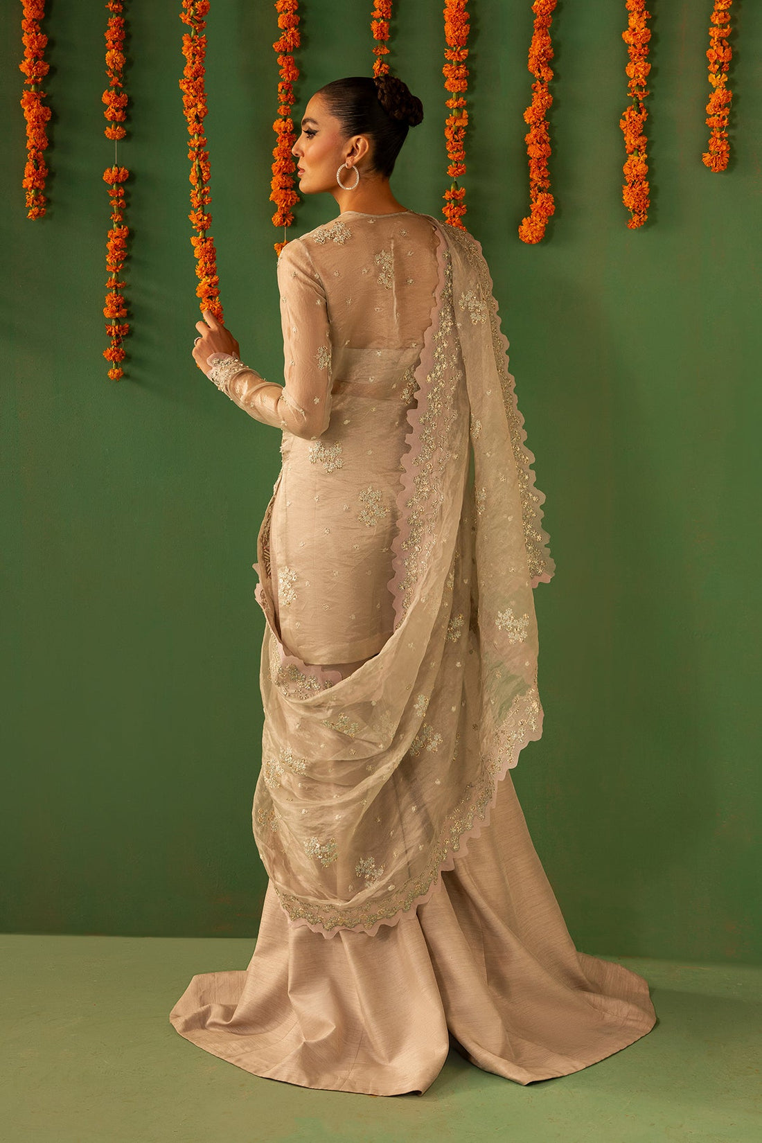 Soie | Lyra Formlas 25' | Gulal