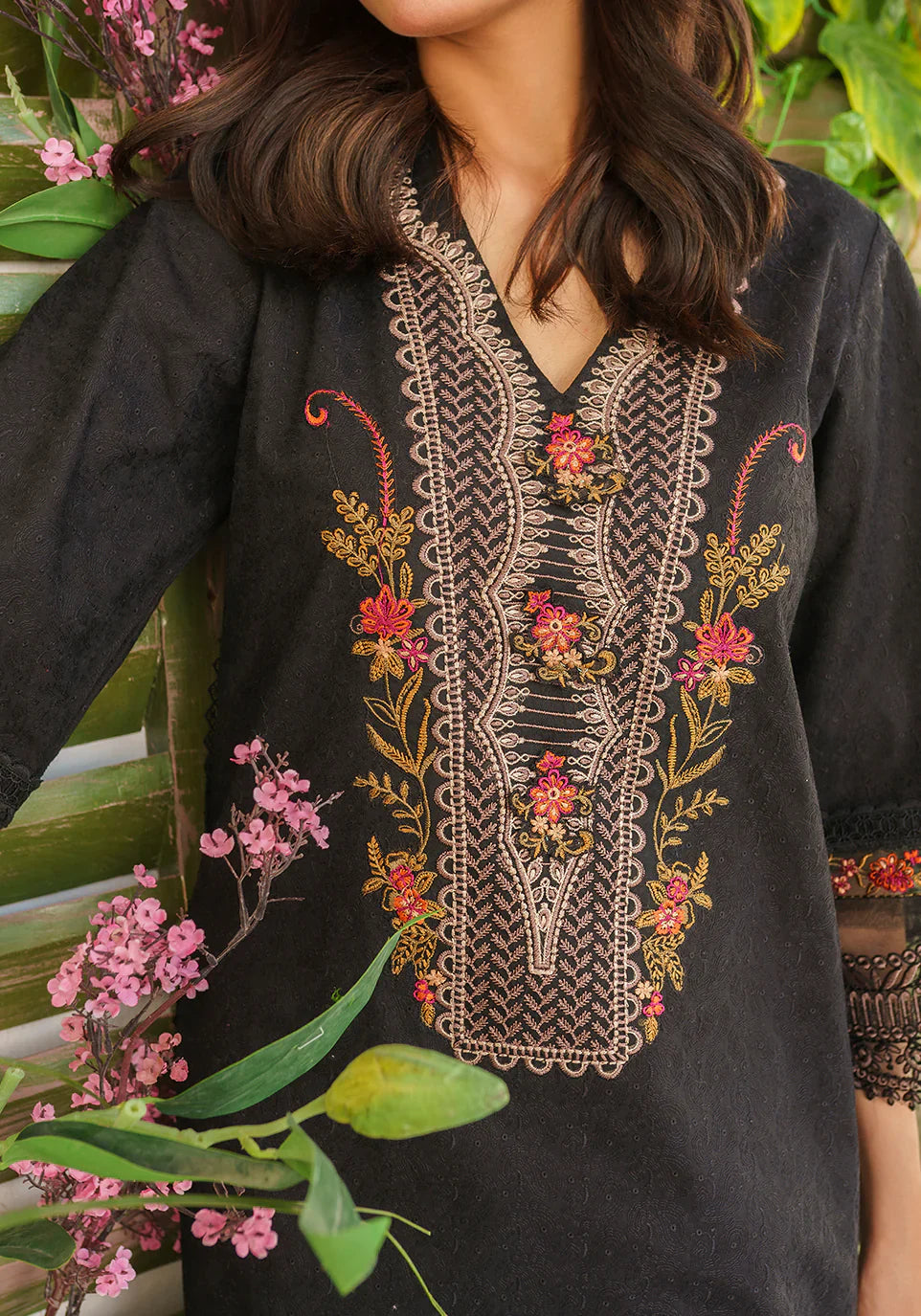 Zarqash | Belle Ame 24 | BL 007 Jardin Noir by Zarqash - House of Maryam