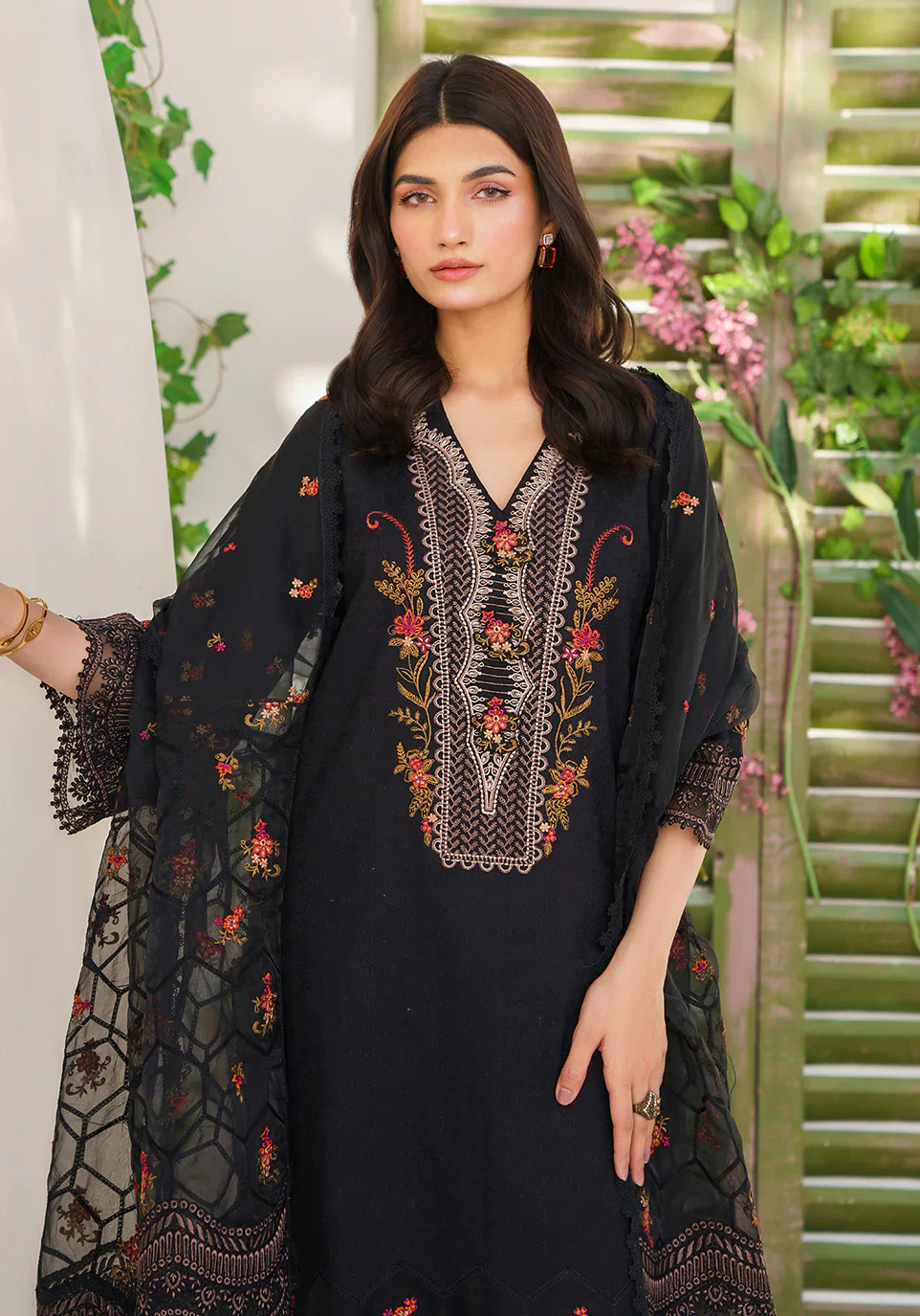 Zarqash | Belle Ame 24 | BL 007 Jardin Noir -  Zarqash Luxury - Original Designer Dress - House of Maryam