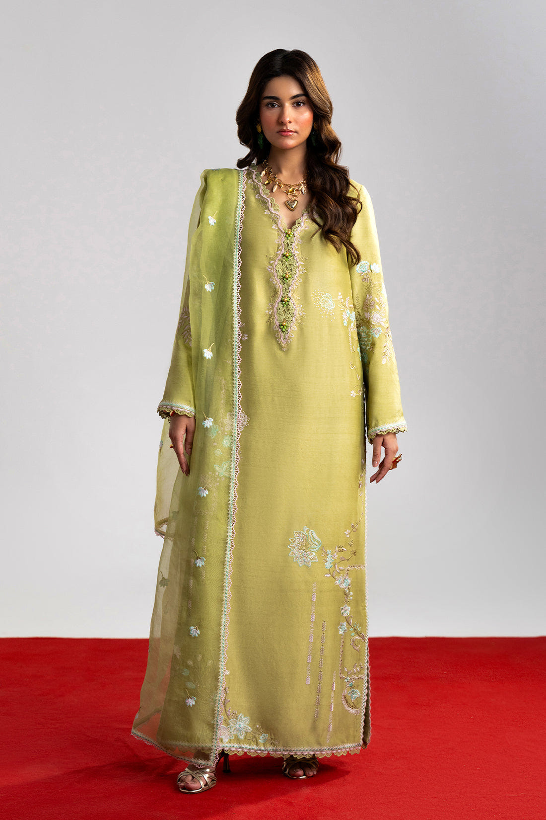 Nyra | Luxe Line Pret | Novira